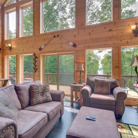 Scenic Hayward Lake View Retreat With Fire Pit Buitenkant foto