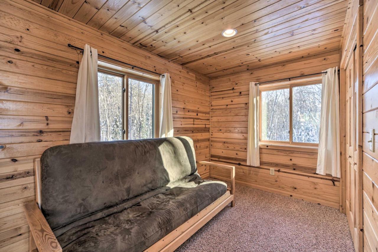 Scenic Hayward Lake View Retreat With Fire Pit Buitenkant foto